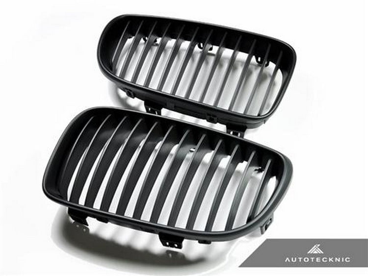 AutoTecknic Aero Stealth Black Front Grilles For BMW E82 1M
