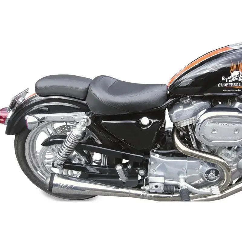 Mustang 06-17 Harley Dyna Standard Touring Solo Seat - Black mmp76107